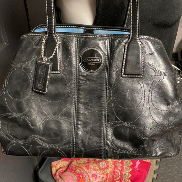 Coach Signature Stitched Patent Leather Logo Bag - Picture 3 of 17